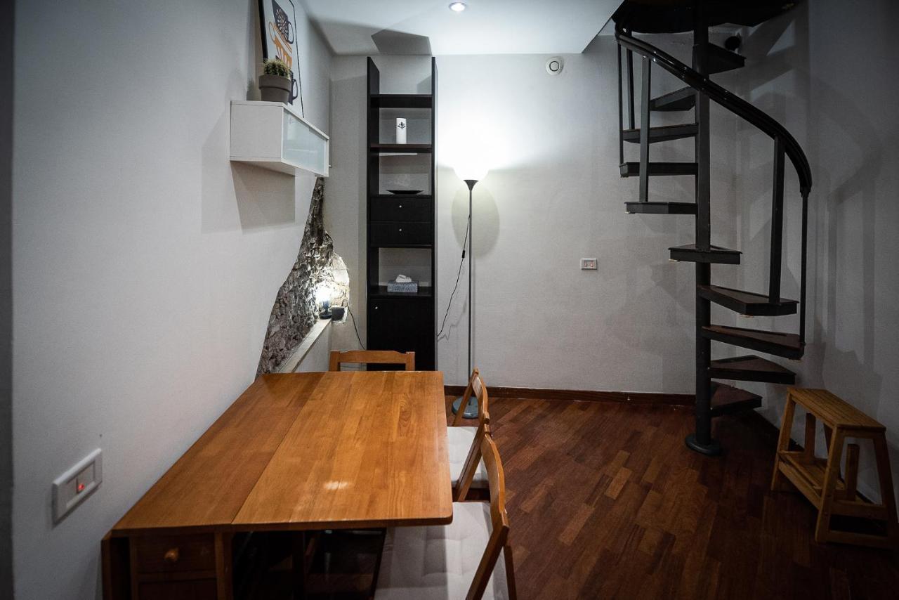 Appartamento Incantevole Nel Cuore Di Roma, Monti 外观 照片